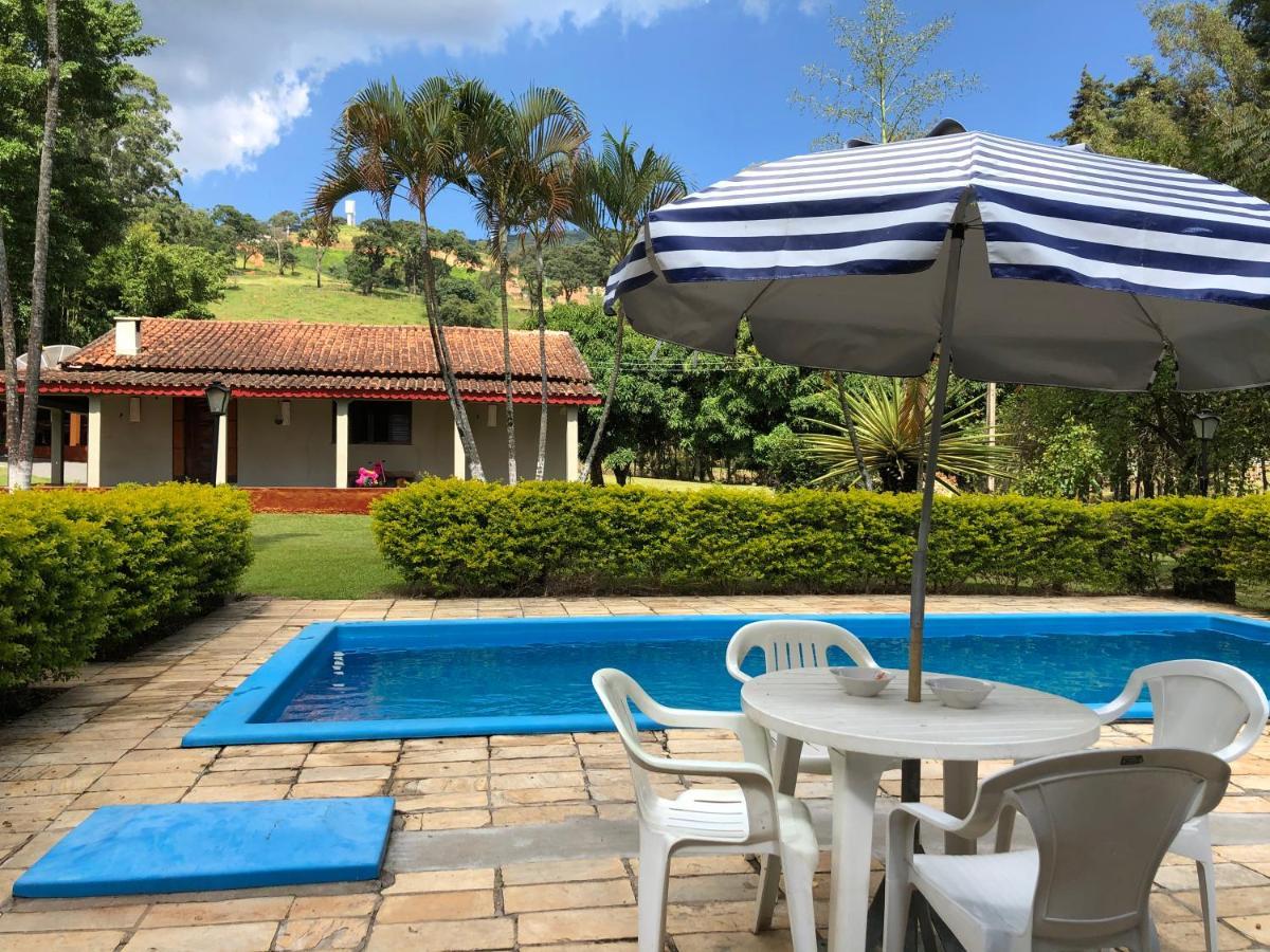 Villa Chacara Santa Rita Extrema Exterior foto
